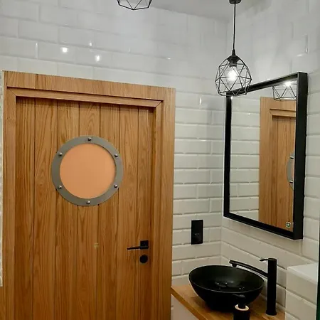 Apartament Drewniany *
